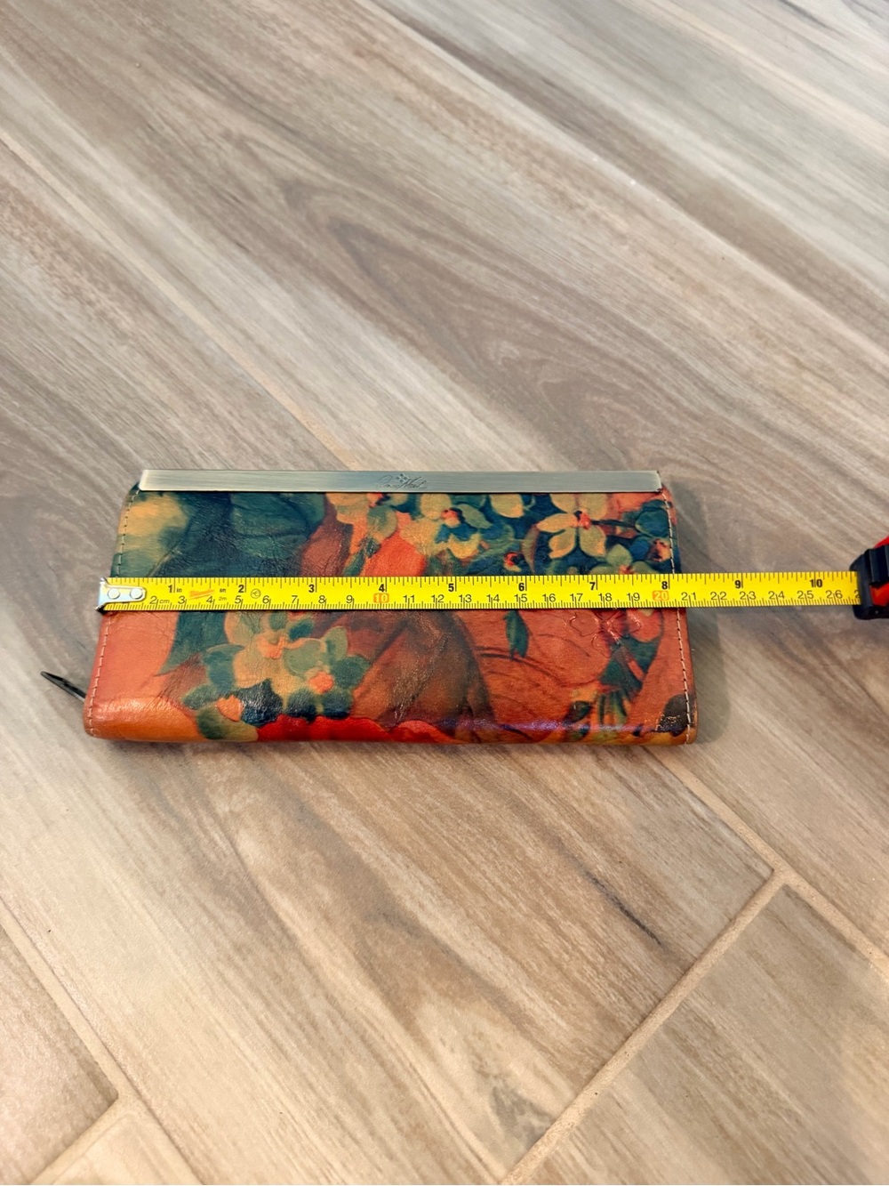 Patricia Nash Orange Multi Floral Leather Zip Wallet - Picture 5 of 6